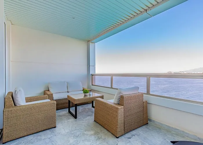 Gemelos Sea View * Бенидорм