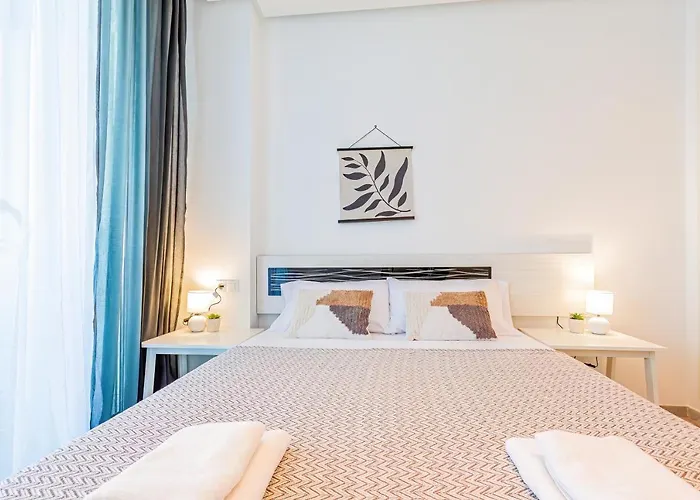 Gemelos Sea View Бенидорм