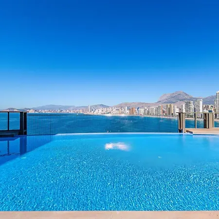 Gemelos Sea View * بينايدورم