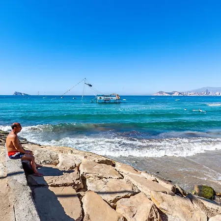 Gemelos Sea View * بينايدورم